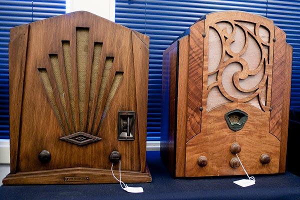 radios
